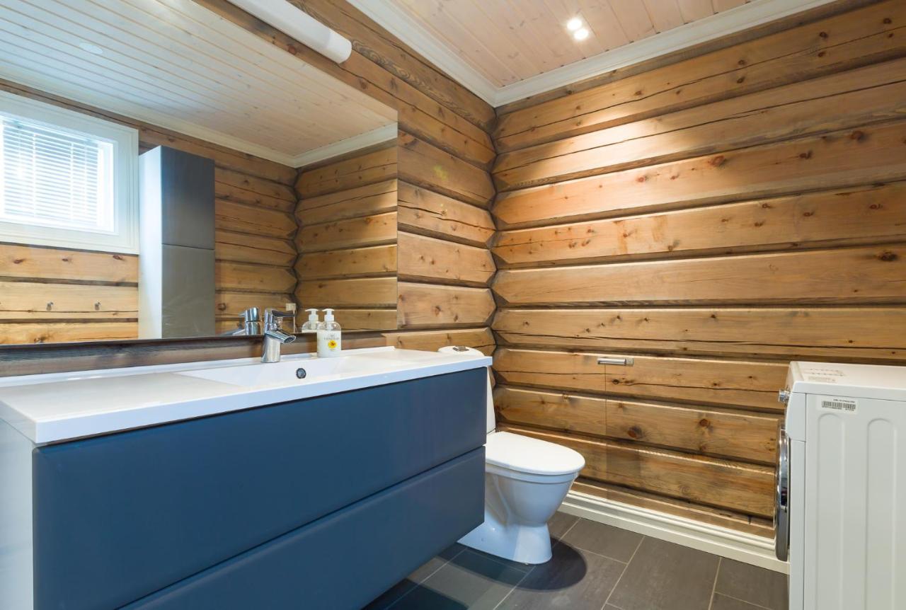 Lake View Apartment 4 Bedrooms Brunstad Exteriör bild